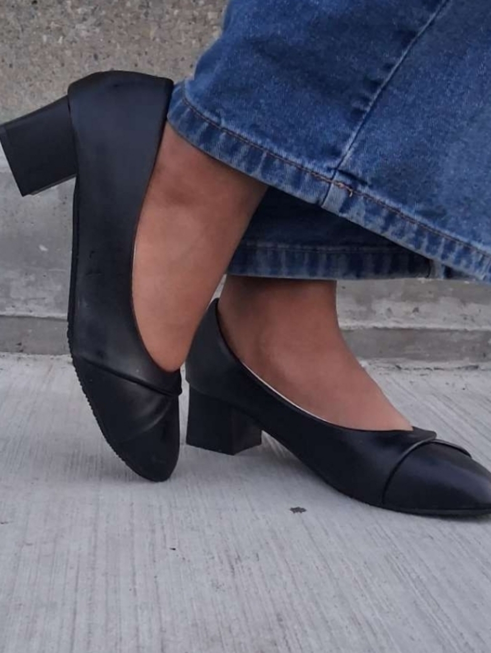 Classic Black Block Heel Women's Pumps